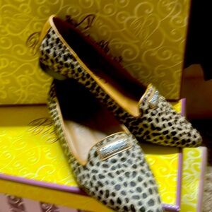 Brighton cheetah. Size 6.5. Like new